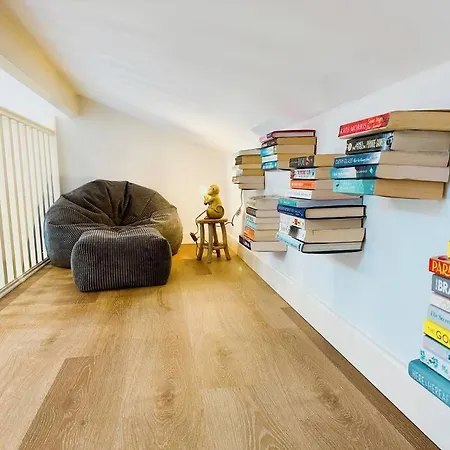 Honey Bee Cottage - Cute Couples Getaway Welshpool Esterno foto